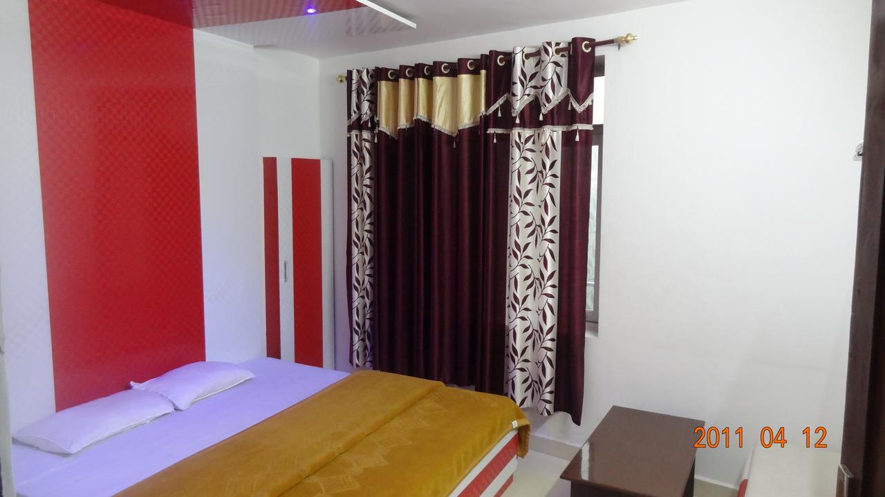 Hotel Dalhousie Hills מראה חיצוני תמונה