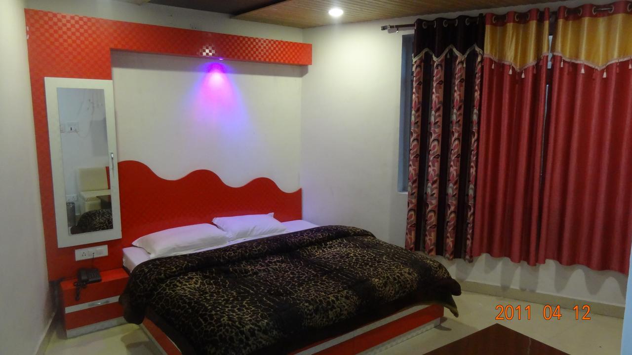 Hotel Dalhousie Hills מראה חיצוני תמונה