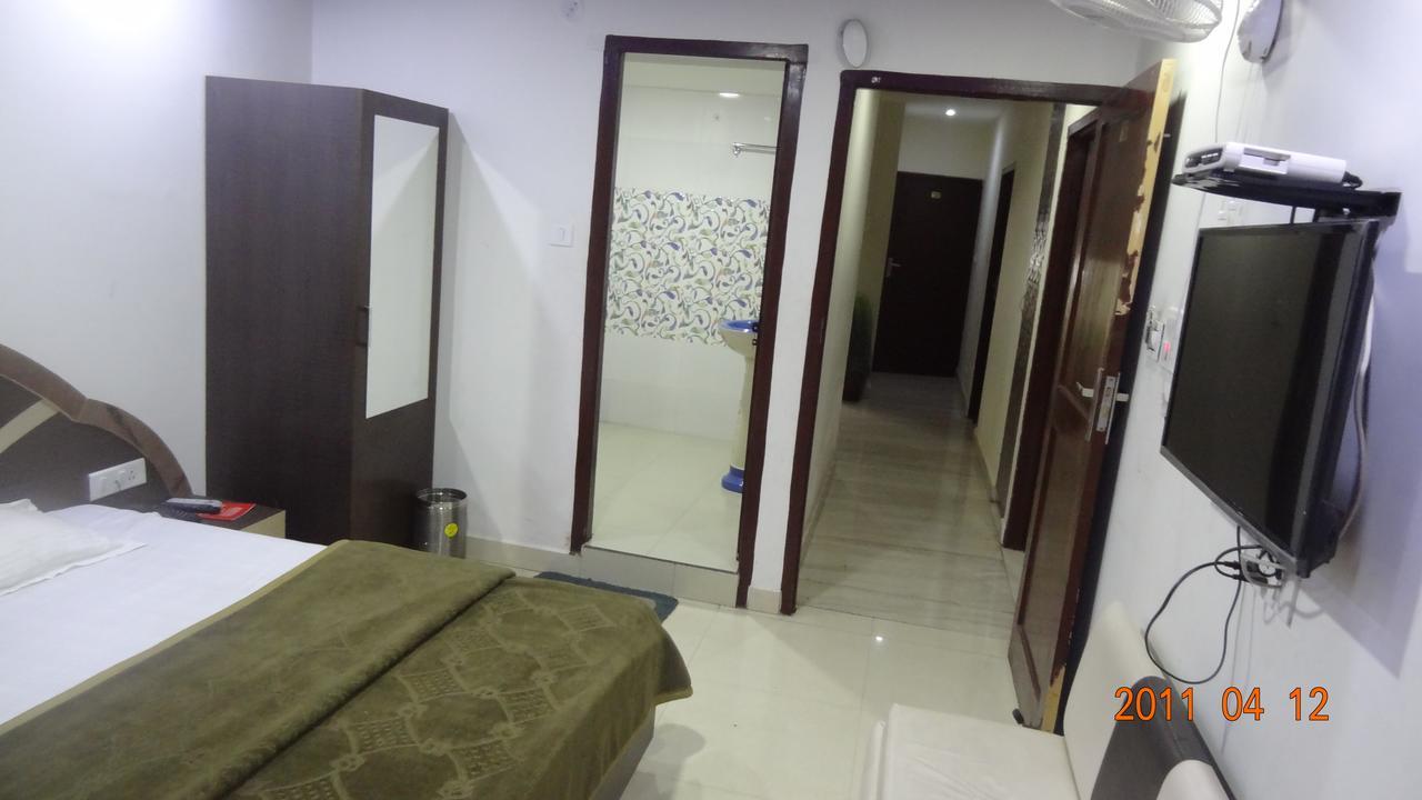 Hotel Dalhousie Hills מראה חיצוני תמונה
